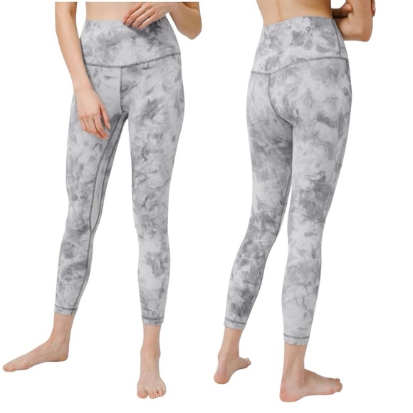 Lululemon Align Pant 25" Size 4 *Diamond Dye
Diamond Dye Stargaze Pitch … - Picture 1 of 6